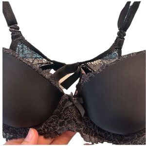 Victoria’s Secret | Dream Angels Women’s Black Lined Demi Padded Lace Bra 34A